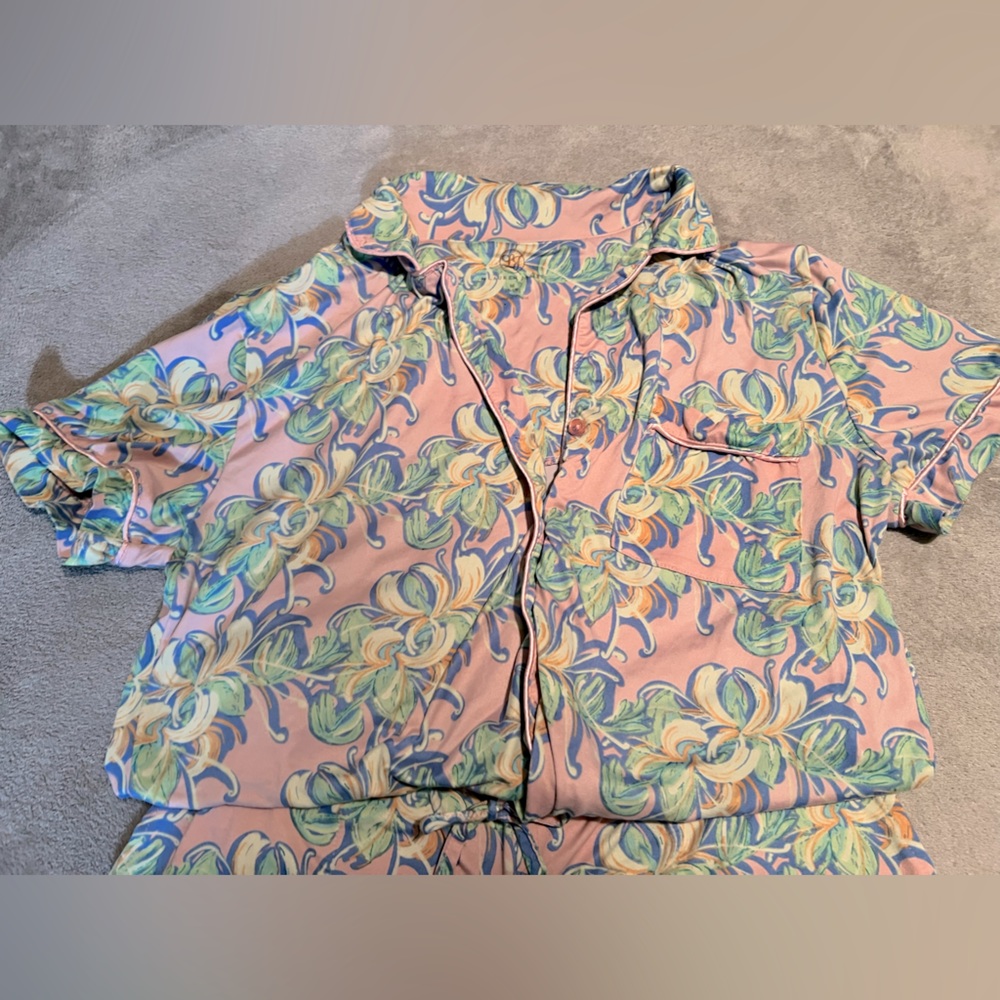 Lauren James Sleepwear Set